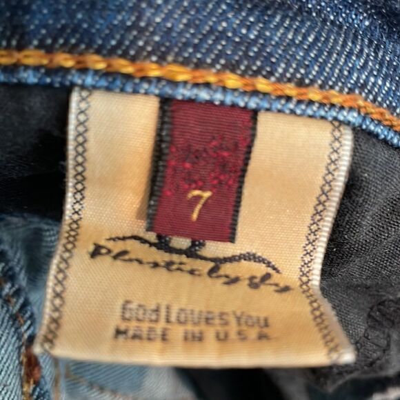 Flared Distressed Embroidered Pocket Jean w/ Boot Cut Flare Size 7 - Picture 11 of 11